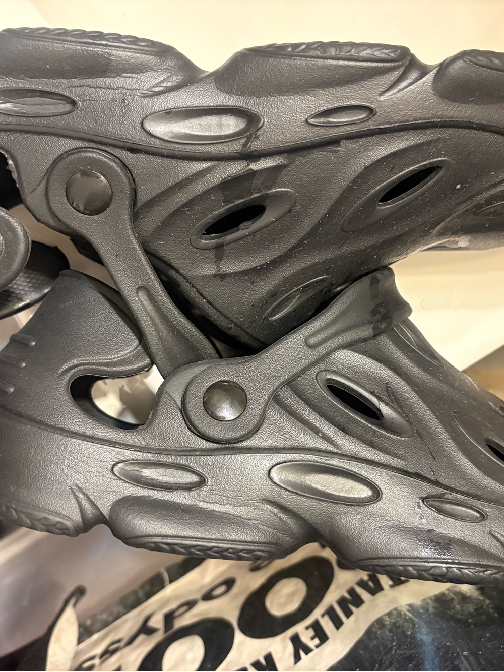 Mens Black Lightweight Foam Clog Shoes